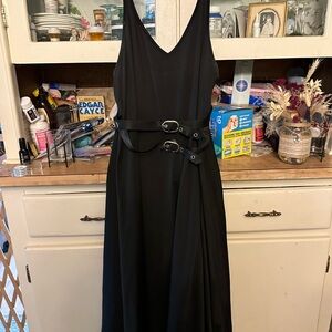 Elegant Black Sleeveless Dress